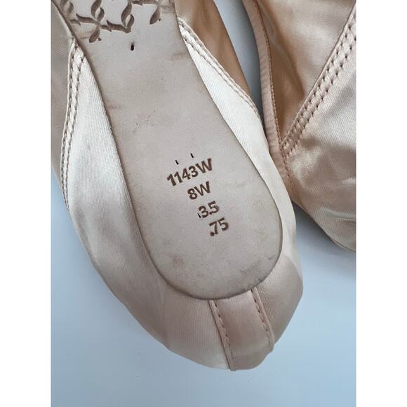 CAPEZIO "Ava" #3.5 Strong Shank Pointe Shoe (US 8 Wide) NWT - Picture 7 of 9